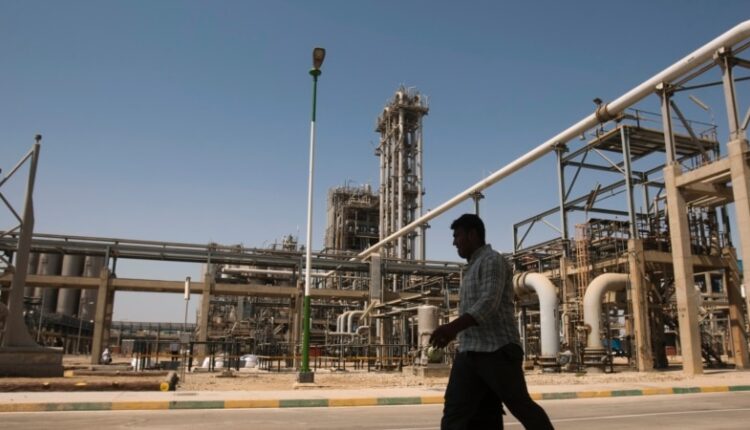 New US Sanctions Target Iranian Petroleum, Petrochemical Trade - Jobs ...